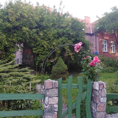 Alte Schule Am See Biskupiec  Luaran gambar